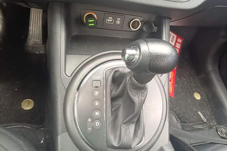 Used Kia Sportage R 2016 2.0L Automatic Two-Wheel Drive GL Gear Lever