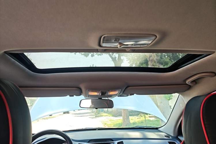 Used Kia Sportage R 2016 2.0L Automatic Two-Wheel Drive GL Headliner
