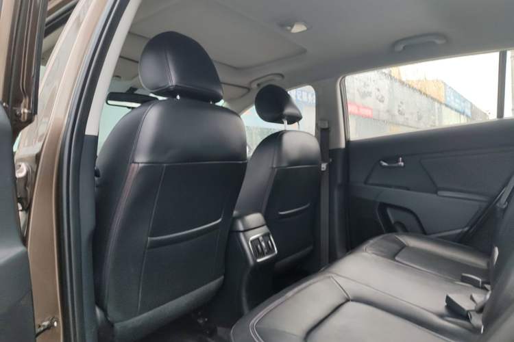Used Kia Sportage R 2016 2.0L Automatic Two-Wheel Drive GLS Trim Headliner