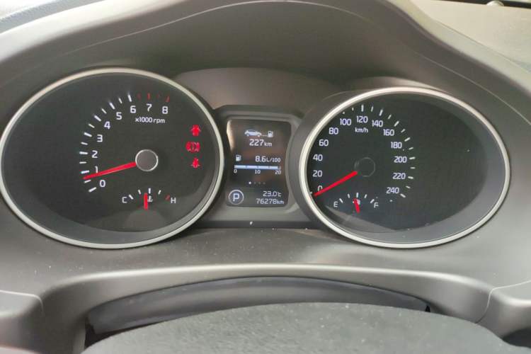 Used Kia Sportage R 2016 2.0L Automatic Two-Wheel Drive DLX Instrument Cluster