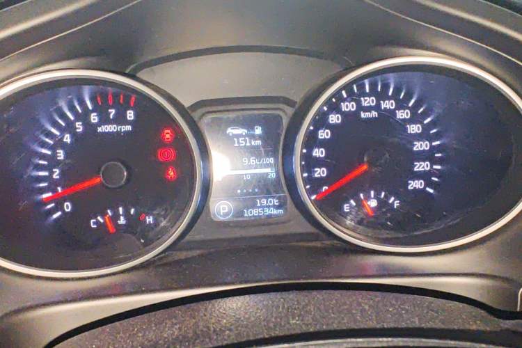 Used Kia Sportage R 2016 2.0L Automatic Two-Wheel Drive GL Instrument Cluster