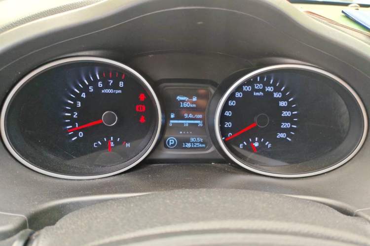 Used Kia Sportage R 2016 2.0L Automatic Two-Wheel Drive GL Instrument Cluster
