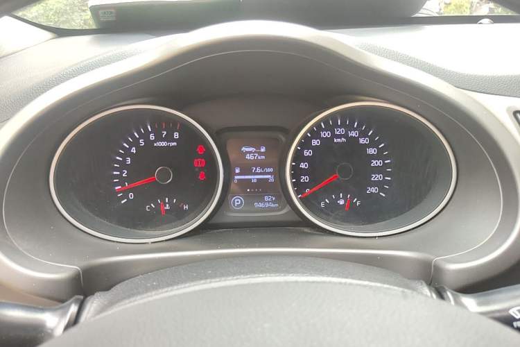 Used Kia Sportage R 2016 2.0L Automatic Two-Wheel Drive GL Instrument Cluster