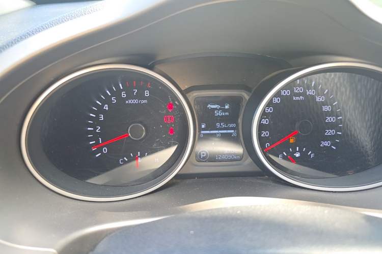 Used Kia Sportage R 2016 2.0L Automatic Two-Wheel Drive GLS Trim Instrument Cluster