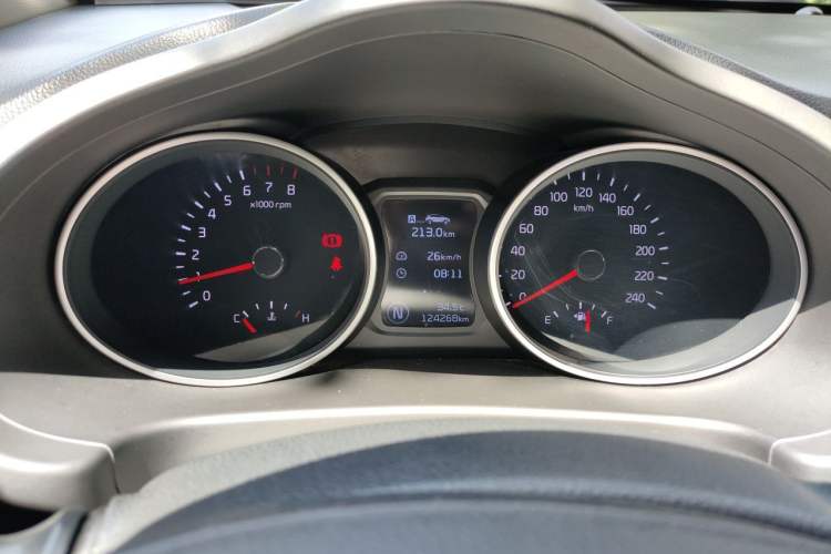 Used Kia Sportage R 2016 2.0L Automatic Two-Wheel Drive GLS Trim Instrument Cluster