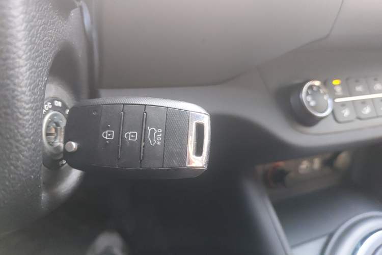 Used Kia Sportage R 2016 2.0L Manual Two-Wheel Drive GL Trim Interior 1