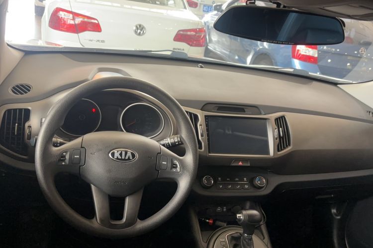 Used Kia Sportage R 2016 2.0L Automatic Two-Wheel Drive GL Interior 2