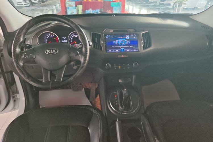 Used Kia Sportage R 2016 2.0L Automatic Two-Wheel Drive GL Interior 3