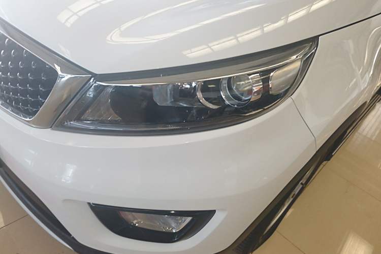 Used Kia Sportage R 2016 2.0L Automatic Two-Wheel Drive GL Left Front Headlight