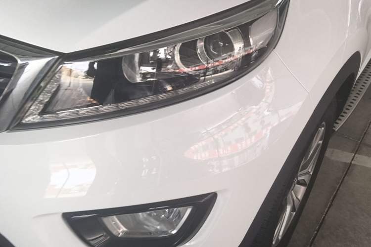 Used Kia Sportage R 2016 2.0L Automatic Two-Wheel Drive GLS Trim Left Front Headlight
