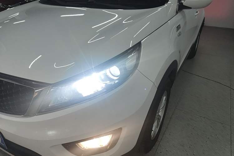 Used Kia Sportage R 2016 2.0L Automatic Two-Wheel Drive GL Left Front Headlight