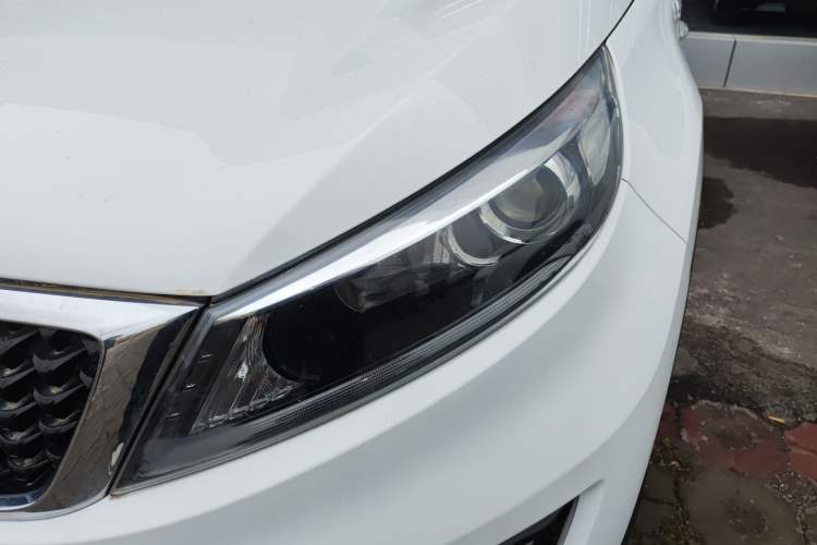 Used Kia Sportage R 2016 2.0L Automatic Two-Wheel Drive GL Left Front Headlight