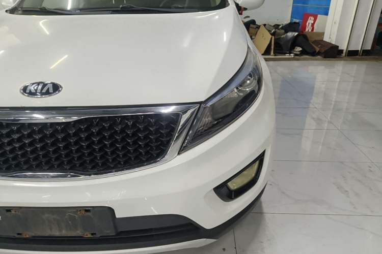 Used Kia Sportage R 2016 2.0L Manual Two-Wheel Drive GL Trim Left Front Headlight
