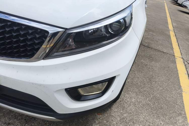 Used Kia Sportage R 2016 2.0L Automatic Two-Wheel Drive GL Left Front Headlight