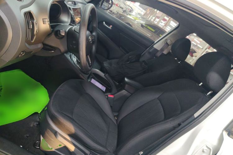 Used Kia Sportage R 2016 2.0L Automatic Two-Wheel Drive GL Left Front Seat