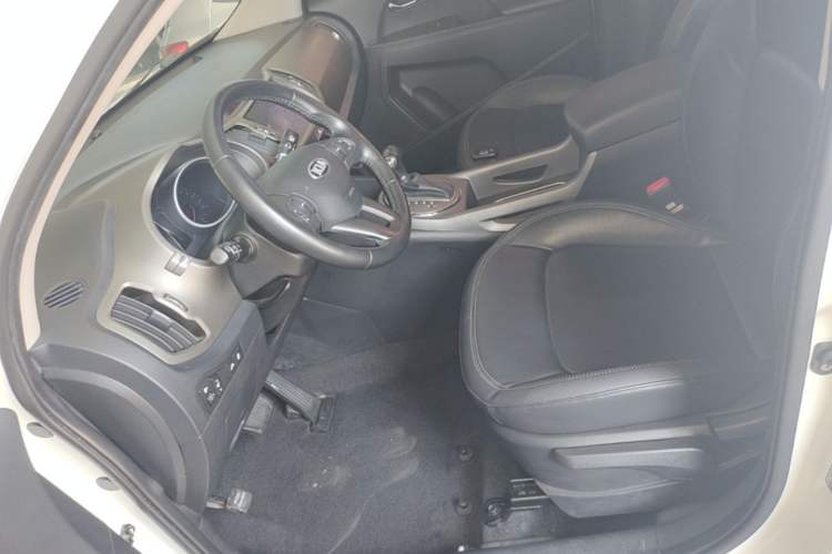 Used Kia Sportage R 2016 2.0L Automatic Two-Wheel Drive GLS Trim Left Front Seat