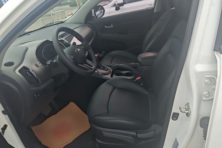 Used Kia Sportage R 2016 2.0L Automatic Two-Wheel Drive GL Left Front Seat