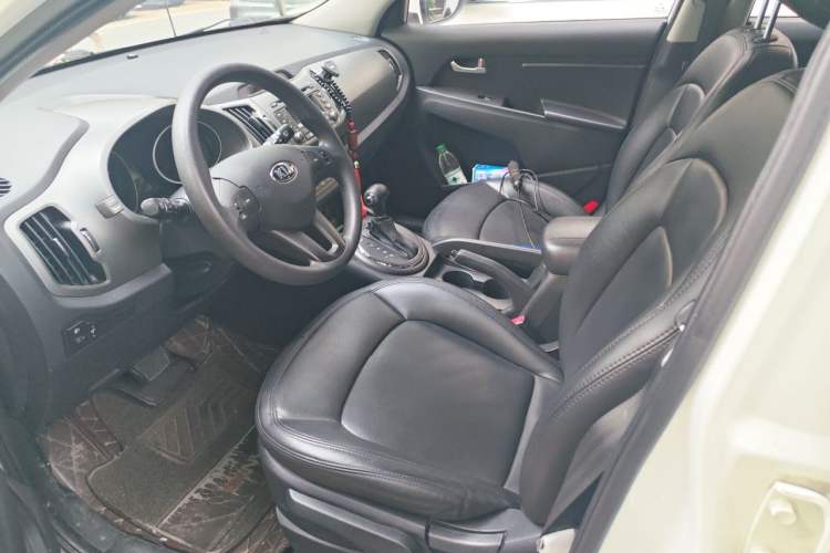 Used Kia Sportage R 2016 2.0L Automatic Two-Wheel Drive GL Left Front Seat