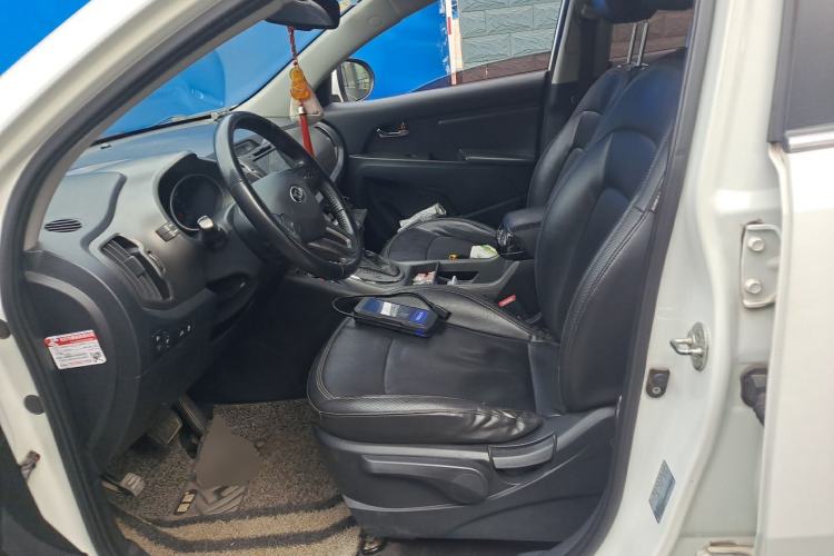 Used Kia Sportage R 2016 2.0L Automatic Two-Wheel Drive DLX Left Front Seat