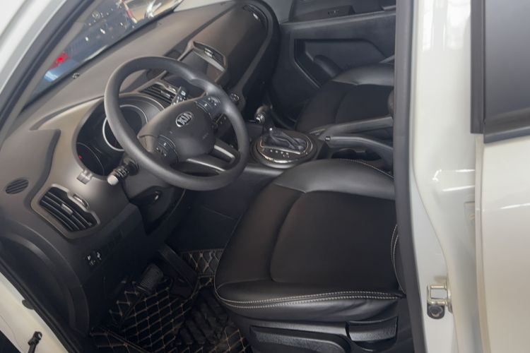 Used Kia Sportage R 2016 2.0L Automatic Two-Wheel Drive GL Left Front Seat