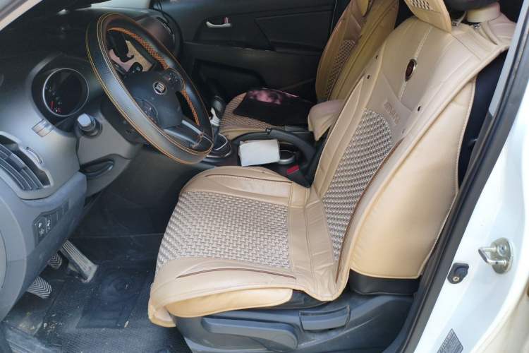 Used Kia Sportage R 2016 2.0L Manual Two-Wheel Drive GL Trim Left Front Seat