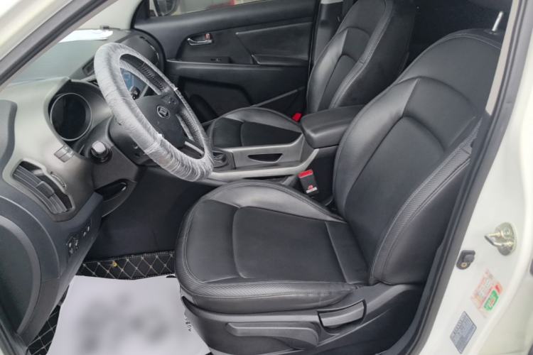 Used Kia Sportage R 2016 2.0L Automatic Two-Wheel Drive GLS Trim Left Front Seat
