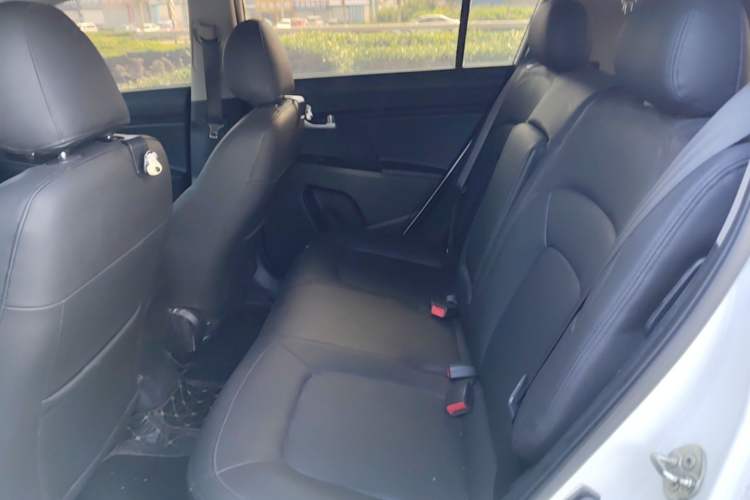 Used Kia Sportage R 2016 2.0L Automatic Two-Wheel Drive GL Left Rear Seat