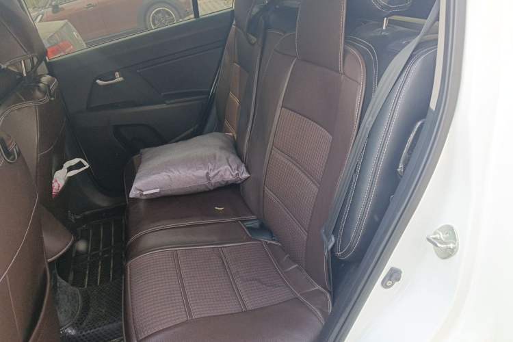 Used Kia Sportage R 2016 2.0L Manual Two-Wheel Drive GL Trim Left Rear Seat