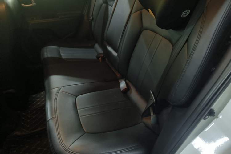 Used Kia Sportage R 2016 2.0L Manual Two-Wheel Drive GL Trim Left Rear Seat