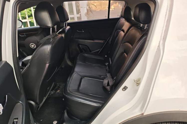 Used Kia Sportage R 2016 2.0L Automatic Two-Wheel Drive DLX Left Rear Seat