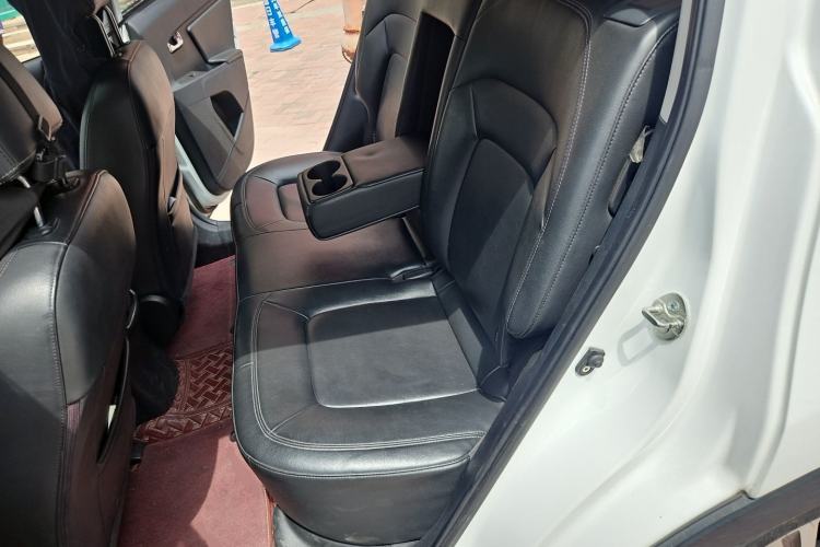 Used Kia Sportage R 2016 2.0L Automatic Two-Wheel Drive DLX Left Rear Seat