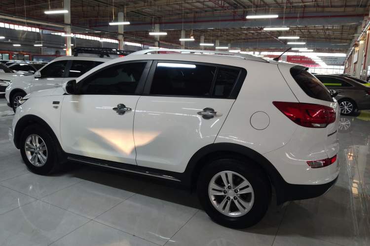 Used Kia Sportage R 2016 2.0L Automatic Two-Wheel Drive GL Left Side