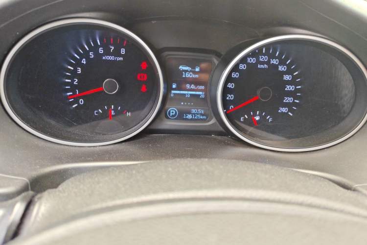 Used Kia Sportage R 2016 2.0L Automatic Two-Wheel Drive GL Odometer Close Up