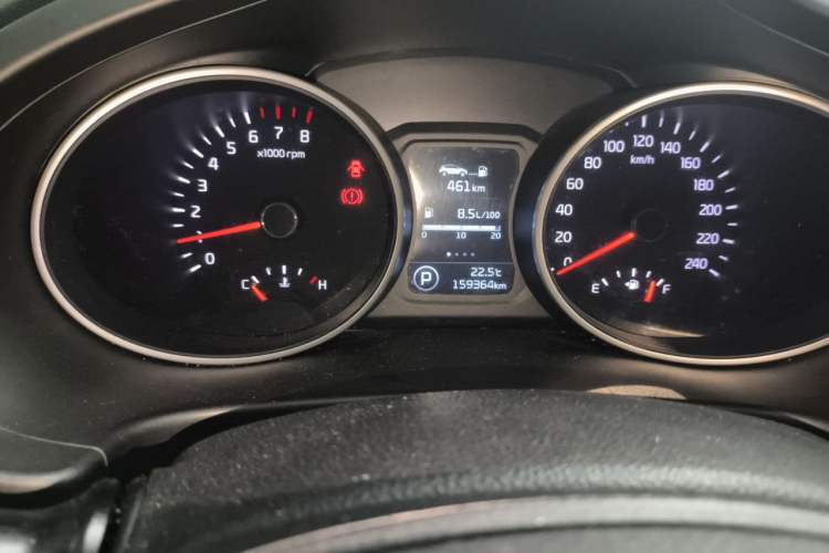 Used Kia Sportage R 2016 2.0L Automatic Two-Wheel Drive GL Odometer Close Up