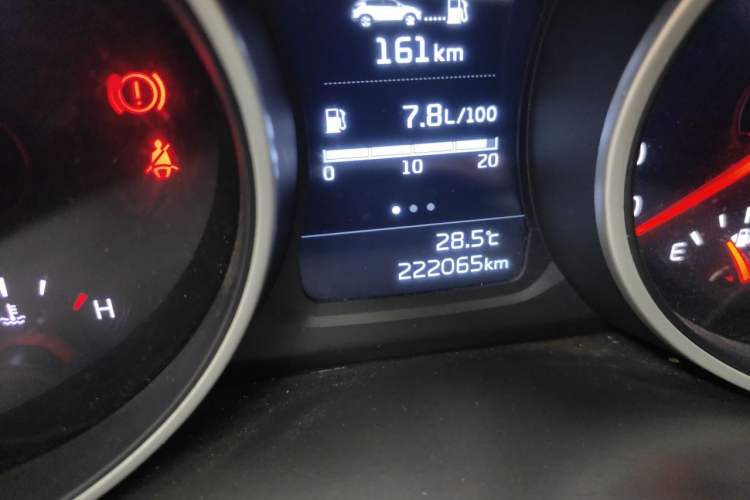 Used Kia Sportage R 2016 2.0L Manual Two-Wheel Drive GL Trim Odometer Close Up