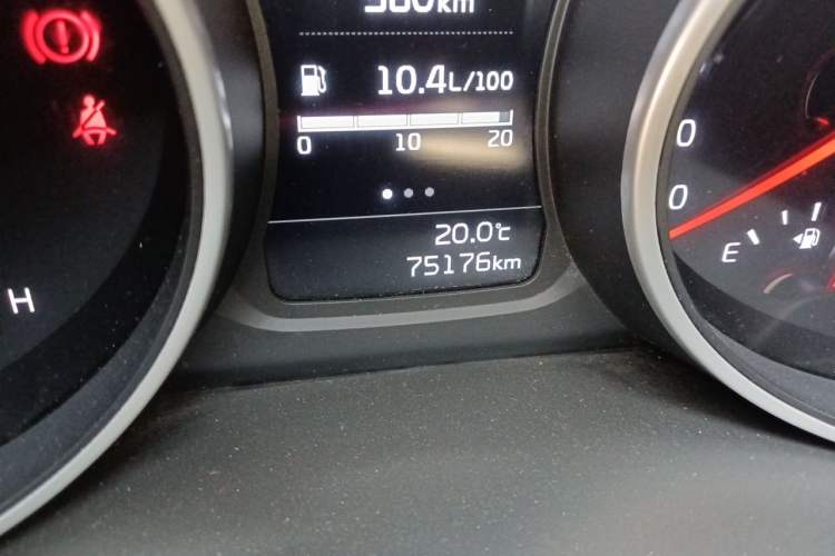 Used Kia Sportage R 2016 2.0L Manual Two-Wheel Drive GL Trim Odometer Close Up