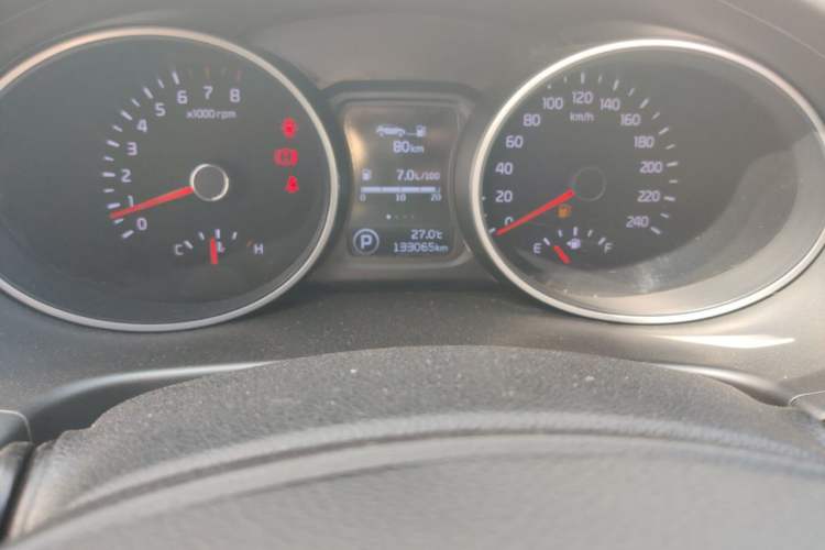 Used Kia Sportage R 2016 2.0L Automatic Two-Wheel Drive GL Odometer Close Up