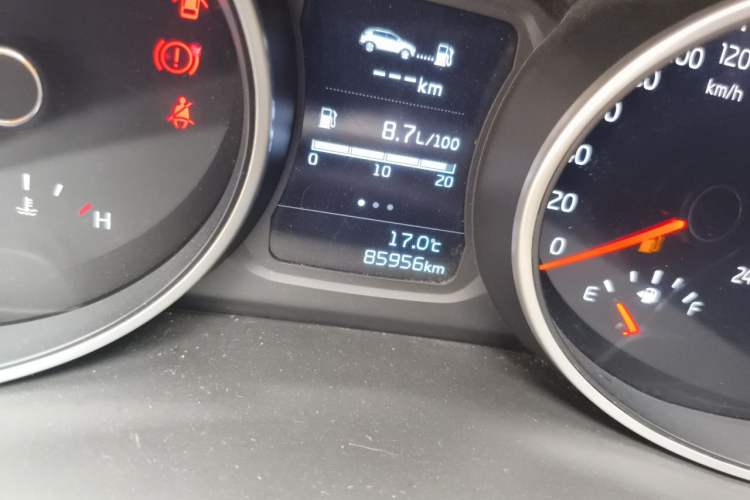 Used Kia Sportage R 2016 2.0L Manual Two-Wheel Drive GL Trim Odometer Close Up