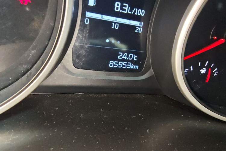 Used Kia Sportage R 2016 2.0L Manual Two-Wheel Drive GL Trim Odometer Close Up