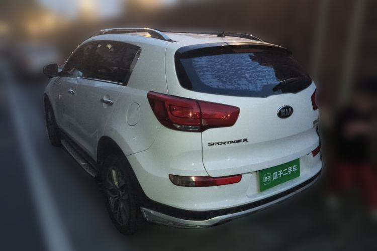 Used Kia Sportage R 2016 2.0L Automatic Two-Wheel Drive GLS Trim Rear Left 45 Deg