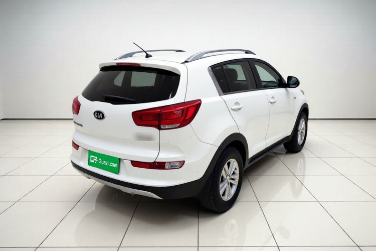 Used Kia Sportage R 2016 2.0L Manual Two-Wheel Drive GL Trim Rear Right 45 Deg