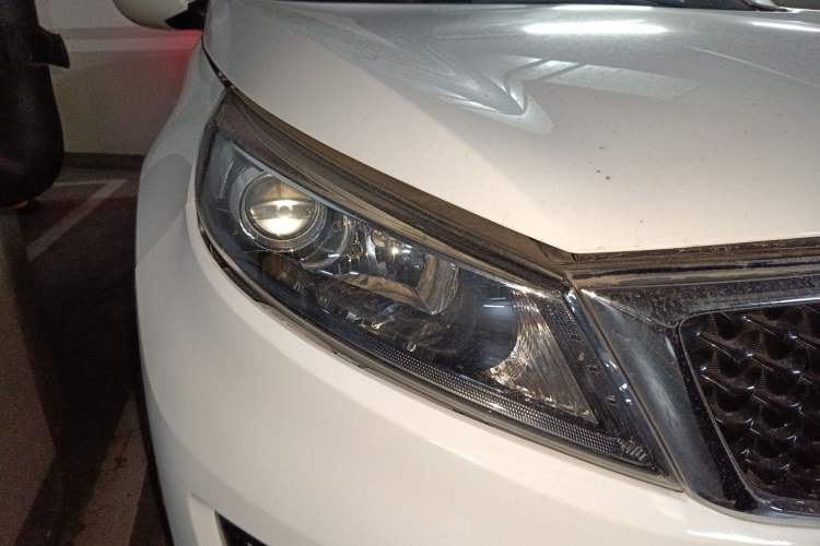 Used Kia Sportage R 2016 2.0L Automatic Two-Wheel Drive GL Right Front Headlight