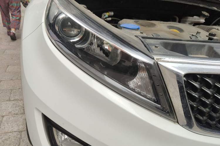 Used Kia Sportage R 2016 2.0L Automatic Two-Wheel Drive GL Right Front Headlight
