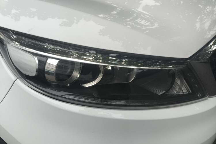 Used Kia Sportage R 2016 2.0L Automatic Two-Wheel Drive GL Right Front Headlight