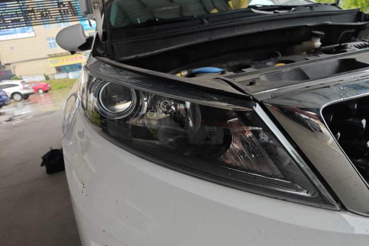 Used Kia Sportage R 2016 2.0L Automatic Two-Wheel Drive GL Right Front Headlight