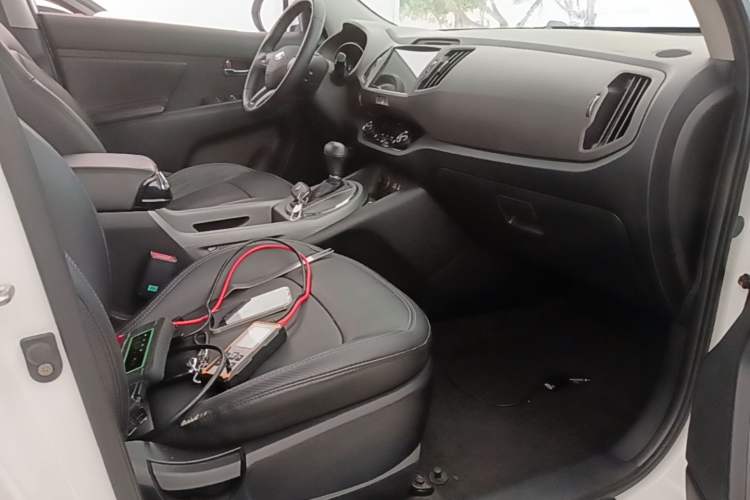 Used Kia Sportage R 2016 2.0L Automatic Two-Wheel Drive DLX Right Front Seat