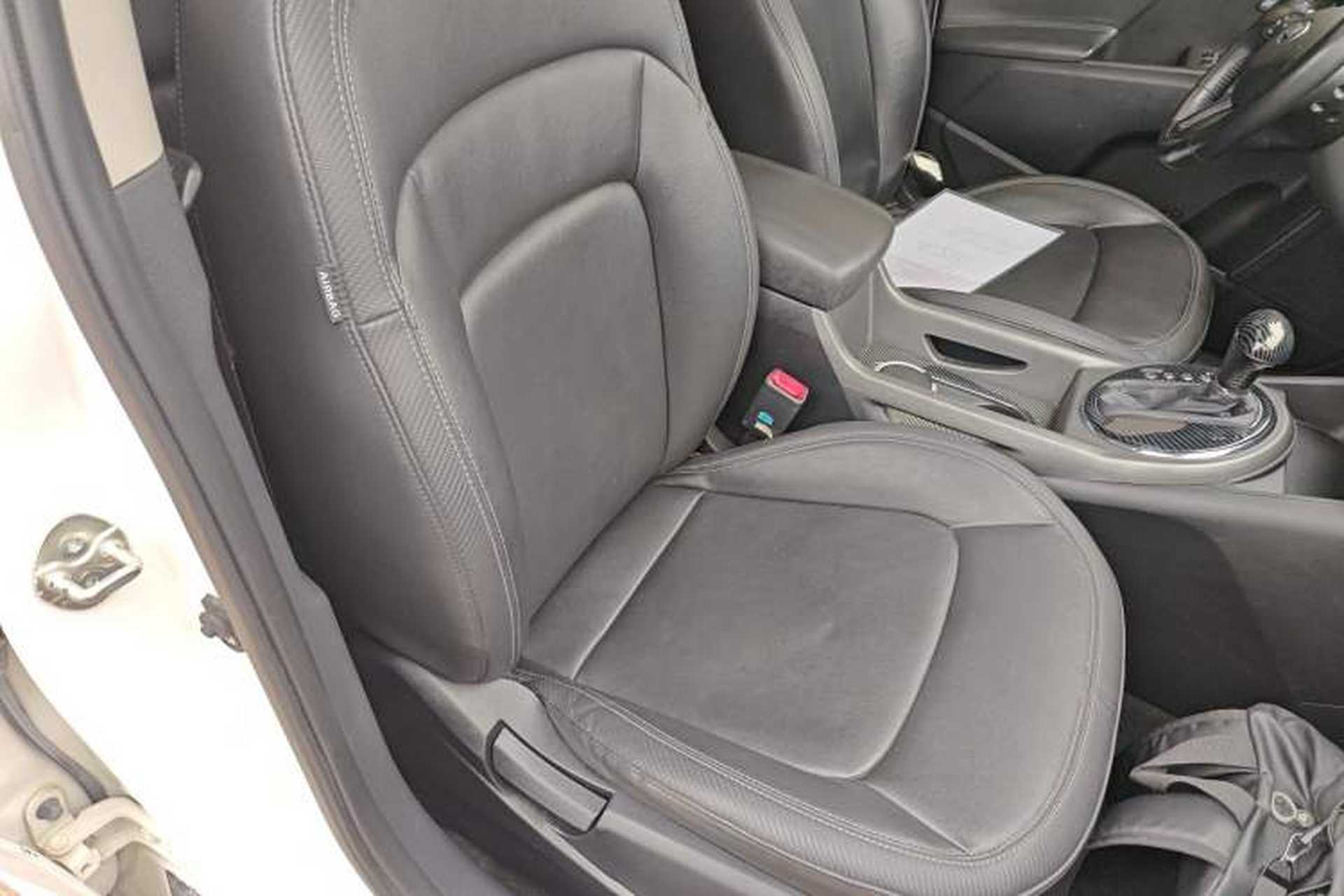 Used Kia Sportage R 2016 2.0L Automatic Two-Wheel Drive GLS Trim Right Front Seat