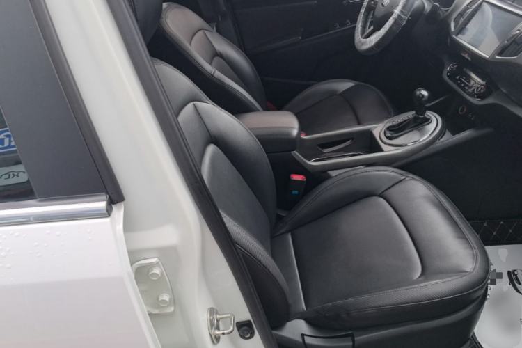 Used Kia Sportage R 2016 2.0L Automatic Two-Wheel Drive GLS Trim Right Front Seat