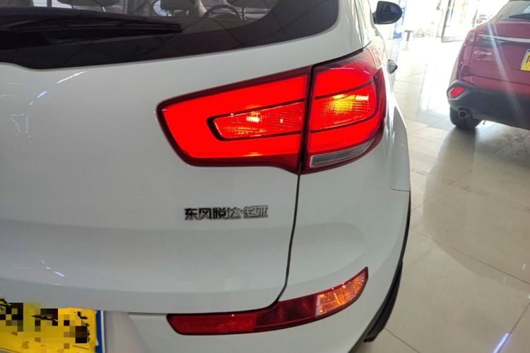 Used Kia Sportage R 2016 2.0L Automatic Two-Wheel Drive GL Right Rear Taillight