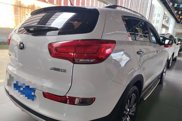 Used Kia Sportage R 2016 2.0L Automatic Two-Wheel Drive DLX Right Rear Taillight